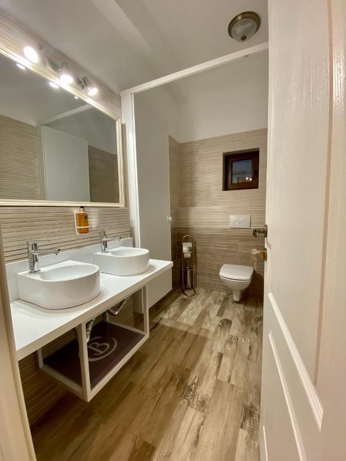Pensiunea Charlotte Boutique Bacău Dış mekan fotoğraf